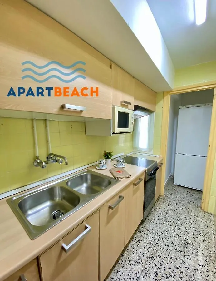 ApartBeach LA CUMBRE Vista Playa Climatizado Salou 0*,  España
